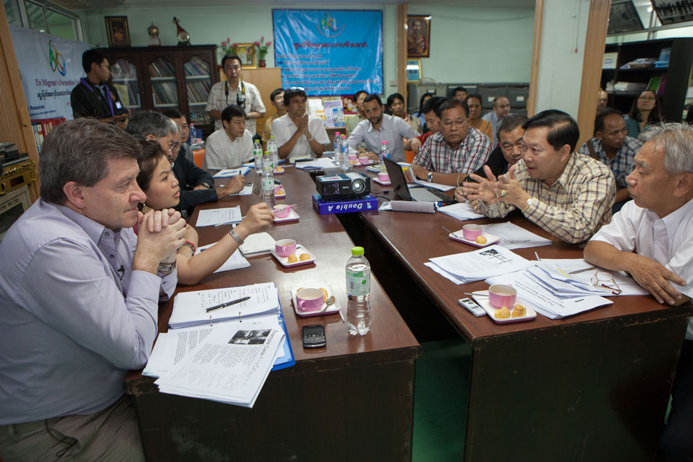 Course Image {mlang my}အပြန်အလှန် ဆွေးနွေးပြောဆိုခြင်း မိတ်ဆက် {mlang}{mlang en}Introduction to Social Dialogue{mlang}